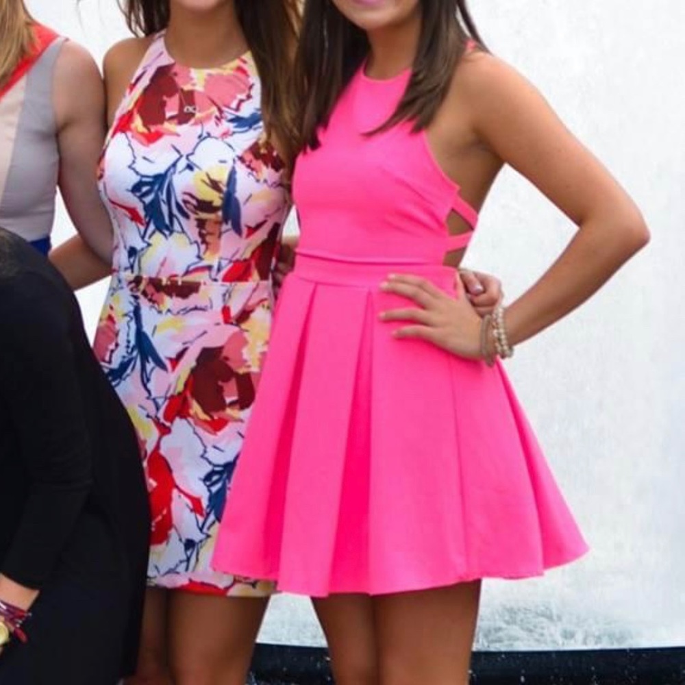 L’atiste hot pink dress with high neck and box pleats [WORN ONCE]